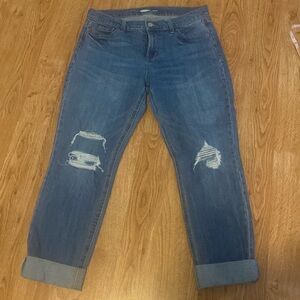 Old Navy size 6 destroyed boyfriend jeans